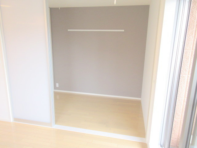 フォレスト豊岡の寝室