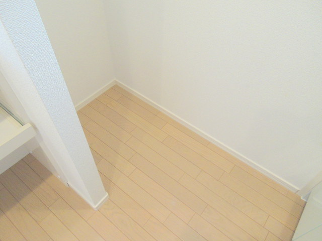 フォレスト豊岡の洋室