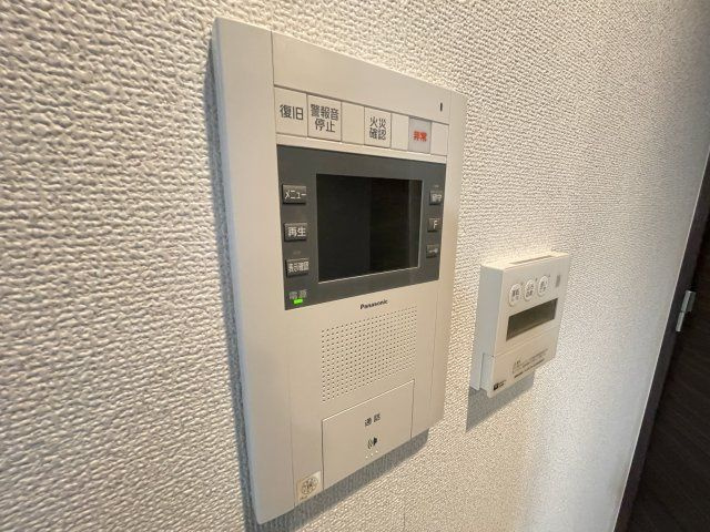 大阪市西区立売堀４丁目の賃貸マンションのセキュリティ