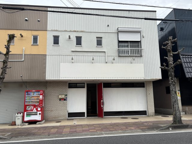 平野台店舗付住宅の外観