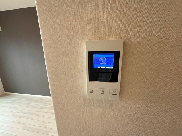 セラヴィ箱崎の内装|カメラ付インターホン