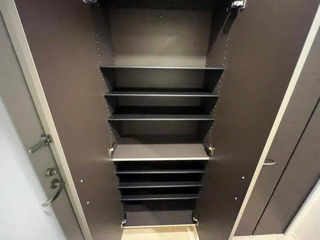 セラヴィ箱崎の収納|下駄箱