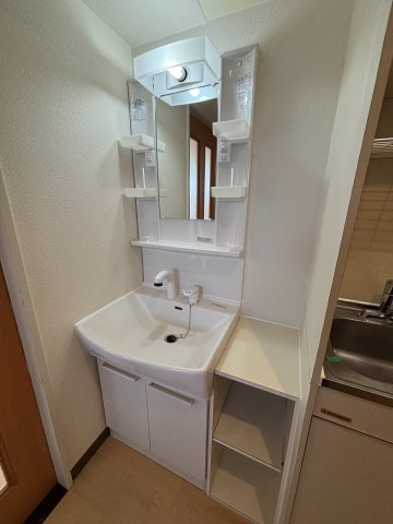 テングッド片江の洗面所