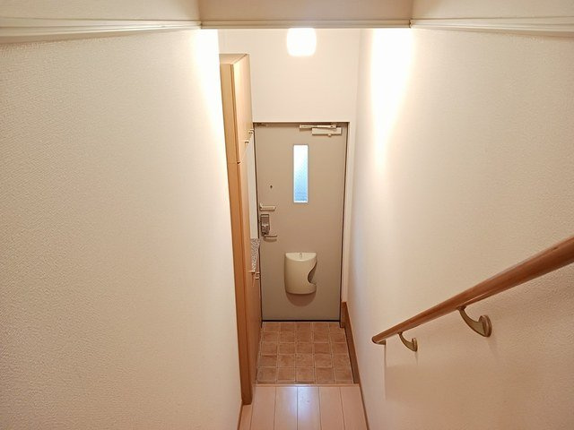 コーポＪＯＹの玄関