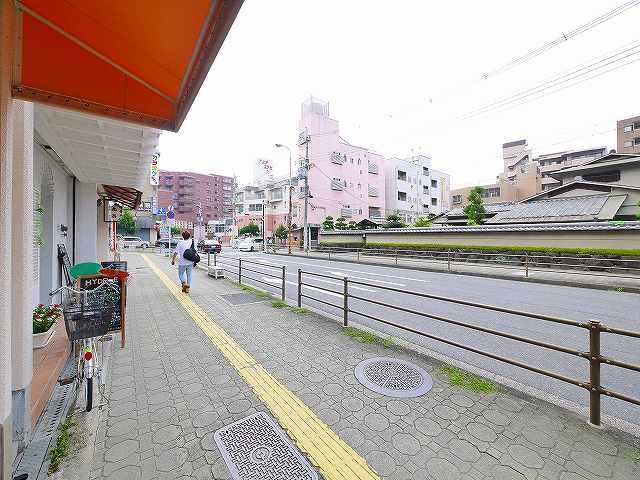 シティロイヤル富雄駅前の周辺