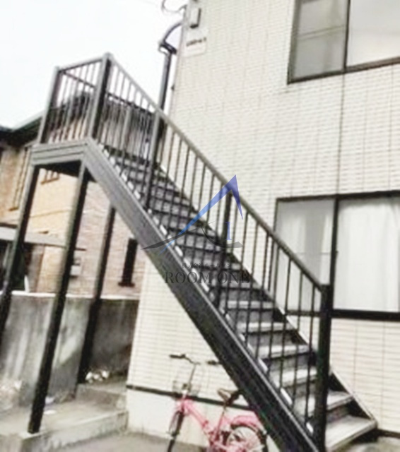 エスポワールＹのその他共用部分|共用階段です。