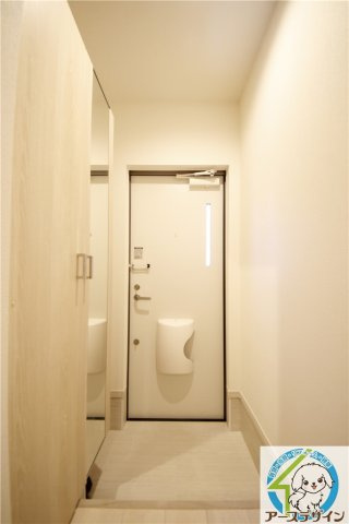 Y’ｓテラスの玄関|※類似部屋