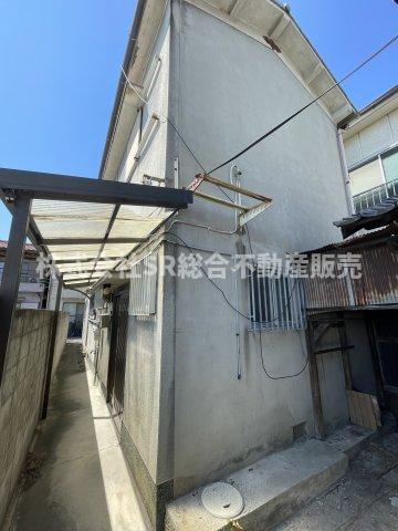 友井4丁目中古戸建の外観|収益物件としても◎階段の上り下りがしんどいという方にぴったりの2F建て♪