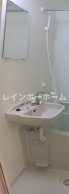 レオパレスベルコンフォートの洗面所