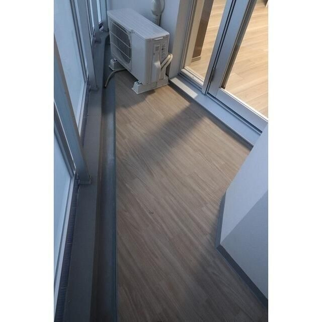 コンフォリア門前仲町サウスのバルコニー
