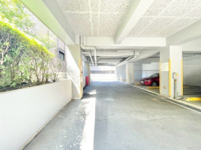 【駐車場】 | 豊中曽根リッツハウス | こちらのサイトに掲載されている全ての物件が、当社にてご紹介可能です！気になる物件がありましたら、弊社スタッフまでお気軽にお問合せ下さいませ。