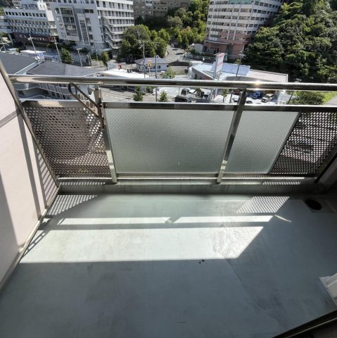 マンション・チェリータワーのバルコニー