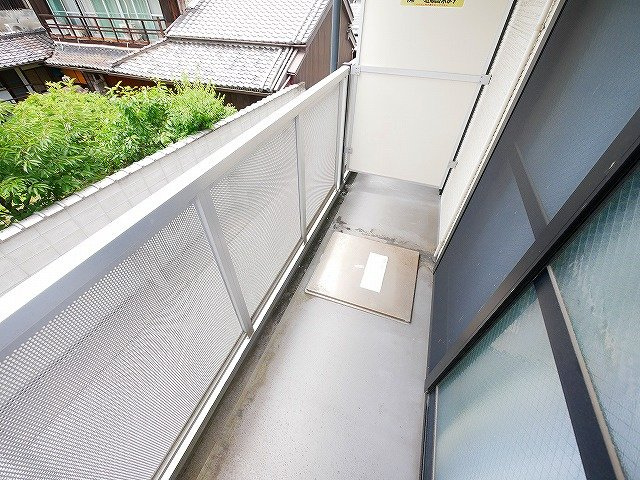 レオパレスペニーレーンのバルコニー|広々としたバルコニーです