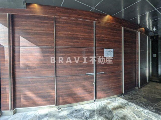 エスライズ本町東　BRAVI不動産のその他共用部分|【エスライズ本町東】ゴミ置き場