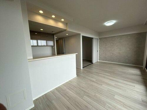 翠香園ガーデンハウスのキッチン|LDK14.5帖
■物件内覧・資金計画相談・住宅ローン相談、リフォーム相談、お問合せ受付中■
※当日・翌日のご内覧、ご相談はお電話でのお問合せがスムーズです！