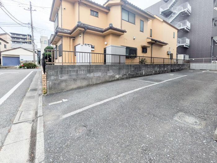 カーサM.Uの駐車場