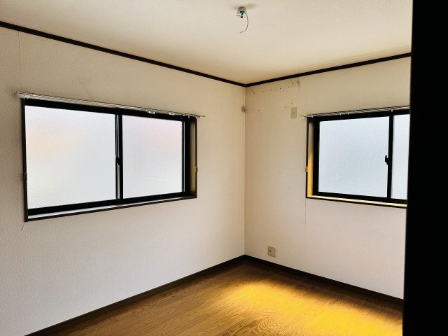 八王子市　中野上町　中古戸建ての子供部屋|～現在建リフォーム中、詳細は当社までお気軽にお問合せ下さい～