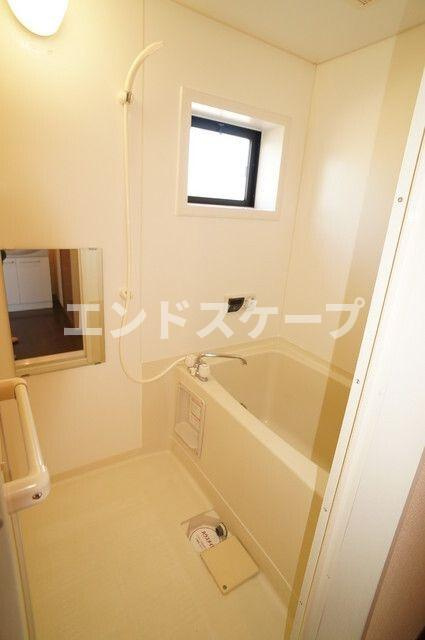 メゾンルミエールの浴室|高崎、前橋のお部屋探しはエンドスケープまで！お客様の理想お聞かせ下さい♪