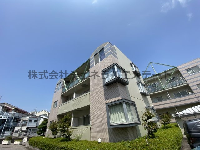 カルチェ・ダムールDの外観|おしゃれな外観です