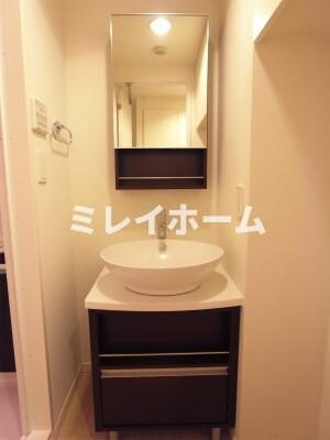 リブリ・K & W 上池台の洗面所