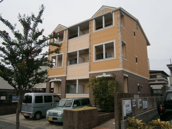 エステート竹の山の外観