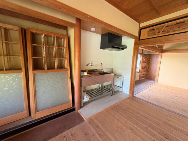 北田原町店舗の内装