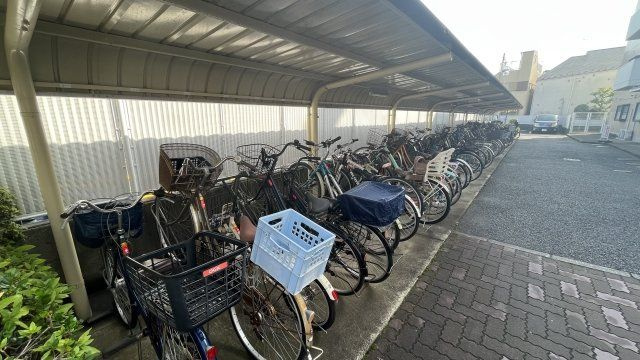 江戸川区平井２丁目の賃貸マンションの駐車場|駐輪場