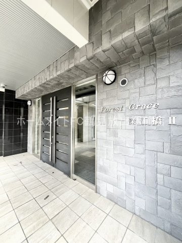 大阪市東成区深江北２丁目の賃貸マンションのエントランス