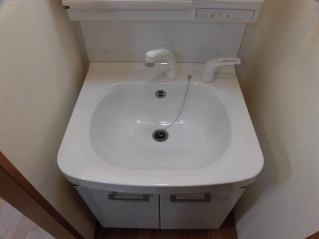 ライラックの洗面所