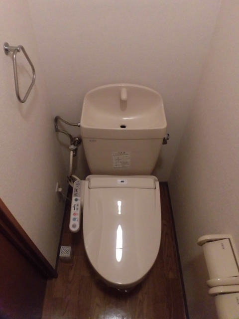 ライラックのトイレ