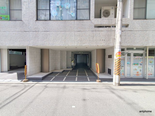 エルブ新大阪　仲介手数料無料のエントランス