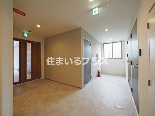Ｓ－ＭＯＶＥ大阪鶴見のロビー