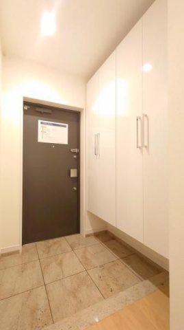 ヴァンデュールパレス神宮東の玄関