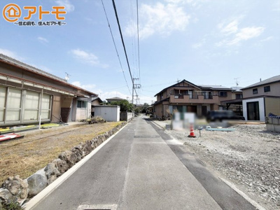【前面道路含む現地写真】 | 富士市宮下第6　新築戸建て　2号棟