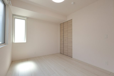 【寝室】 | D-residence西野B棟