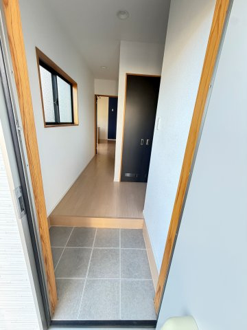 プレシャス　の玄関