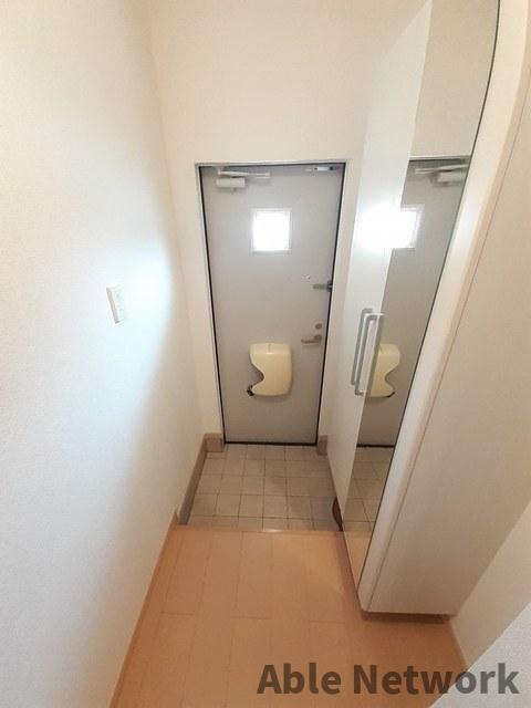 ウェリナⅡの玄関|シューズボックス付き