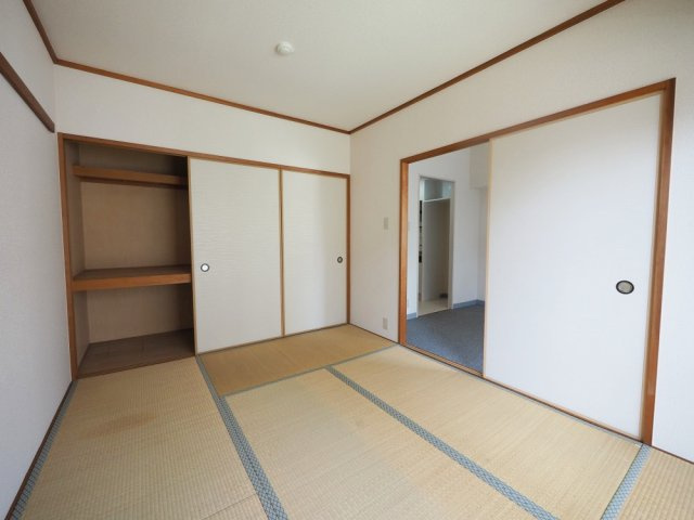 エトワール北梅田の和室