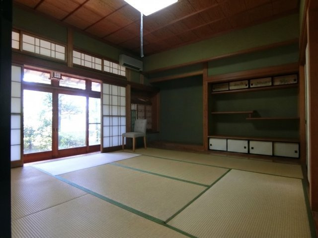 米子市皆生5丁目店舗付住宅の和室|1階和室