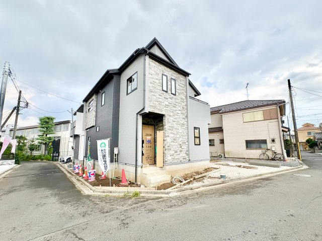 《仲介手数料半額》ふじみ野市長宮2丁目全2棟　1号棟の前面道路含む現地写真