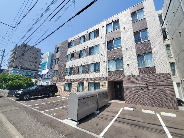 プレシェルト平岸