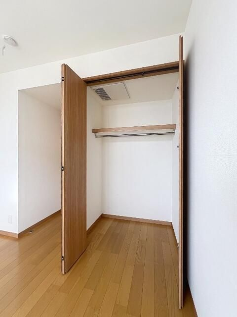 テライオ・コモド　Ａ棟の収納
