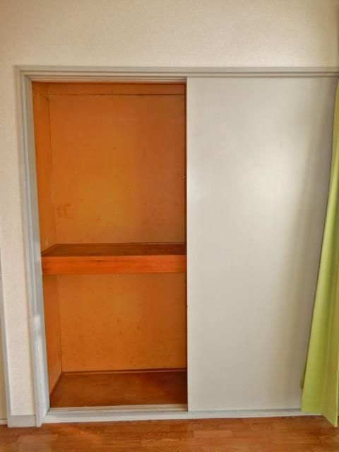 第一ＹＭハイツの収納