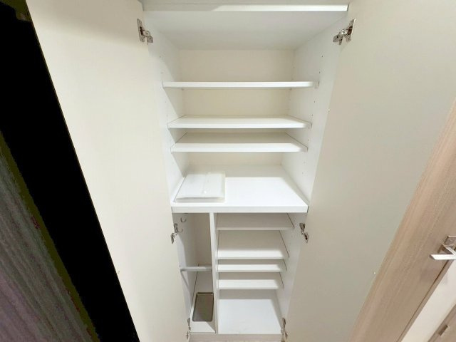 シャルマンパレ淡路の収納