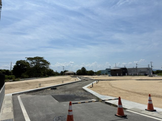 【前面道路含む現地写真】 | 大津市堅田1丁目20　分譲地