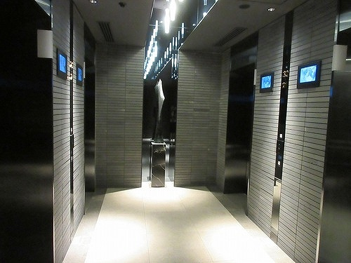 ＭＪＲ熊本ゲートタワーのその他|モニター付エレベータ