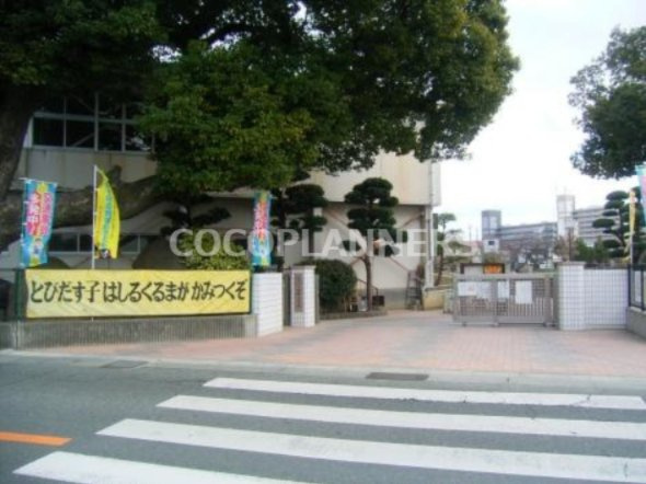 スリーエス蓮台寺の周辺