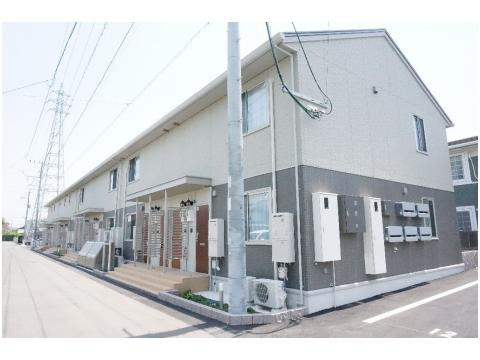 熊本市東区沼山津２丁目のアパートの外観