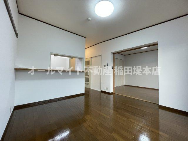 川崎市多摩区菅稲田堤１丁目の賃貸マンションの洋室