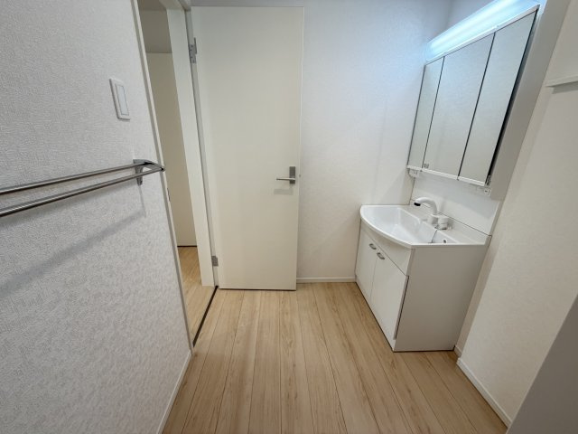 沖縄市胡屋　第1（全13棟）ラスト9号棟の脱衣所|9号棟　脱衣室♪
